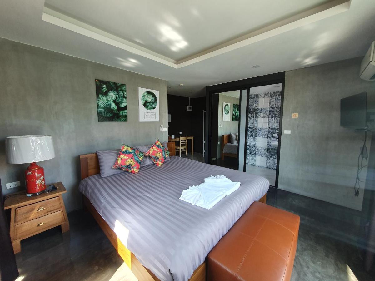Baan Wualamphong บ้านวัวลำพอง Bed & Breakfast